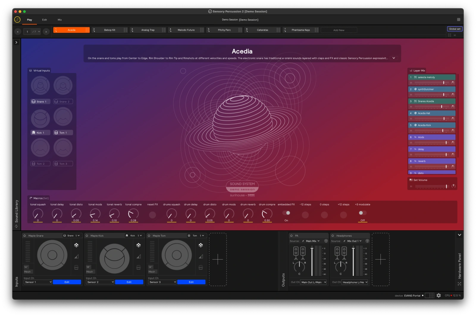 The software open to play view on a set called &quot;Acedia&quot;, play page controls are visible and the hardware panel is open